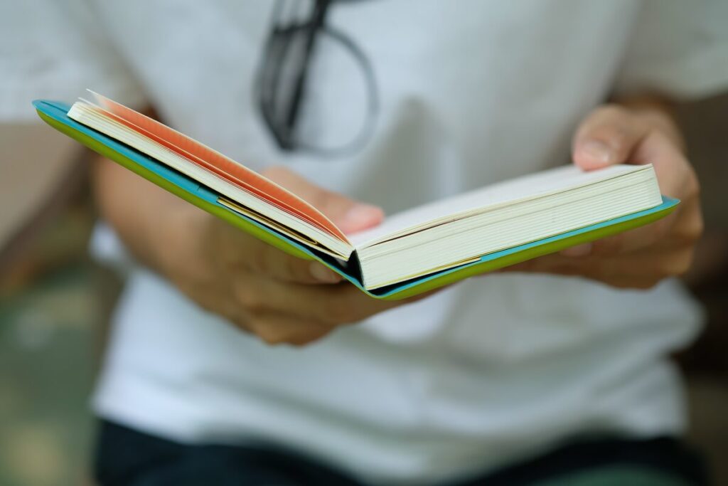 Devenir infirmier en Italie : équivalence, salaire et démarches de recrutement 4 Des fiches de révision et un dictionnaire pour apprendre l'italien médical.