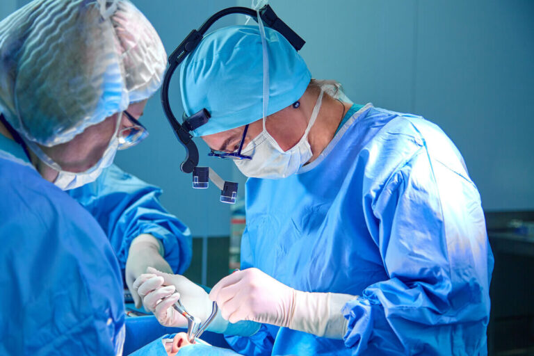 Accueil 2 convalescence-rhinoplastie-conseils-recuperer-apres-chirurgie